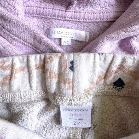 Grayson Mini Baby Girl 2T Après Ski Hoodie & Patterned Pants Matching Set - Picture 2 of 2